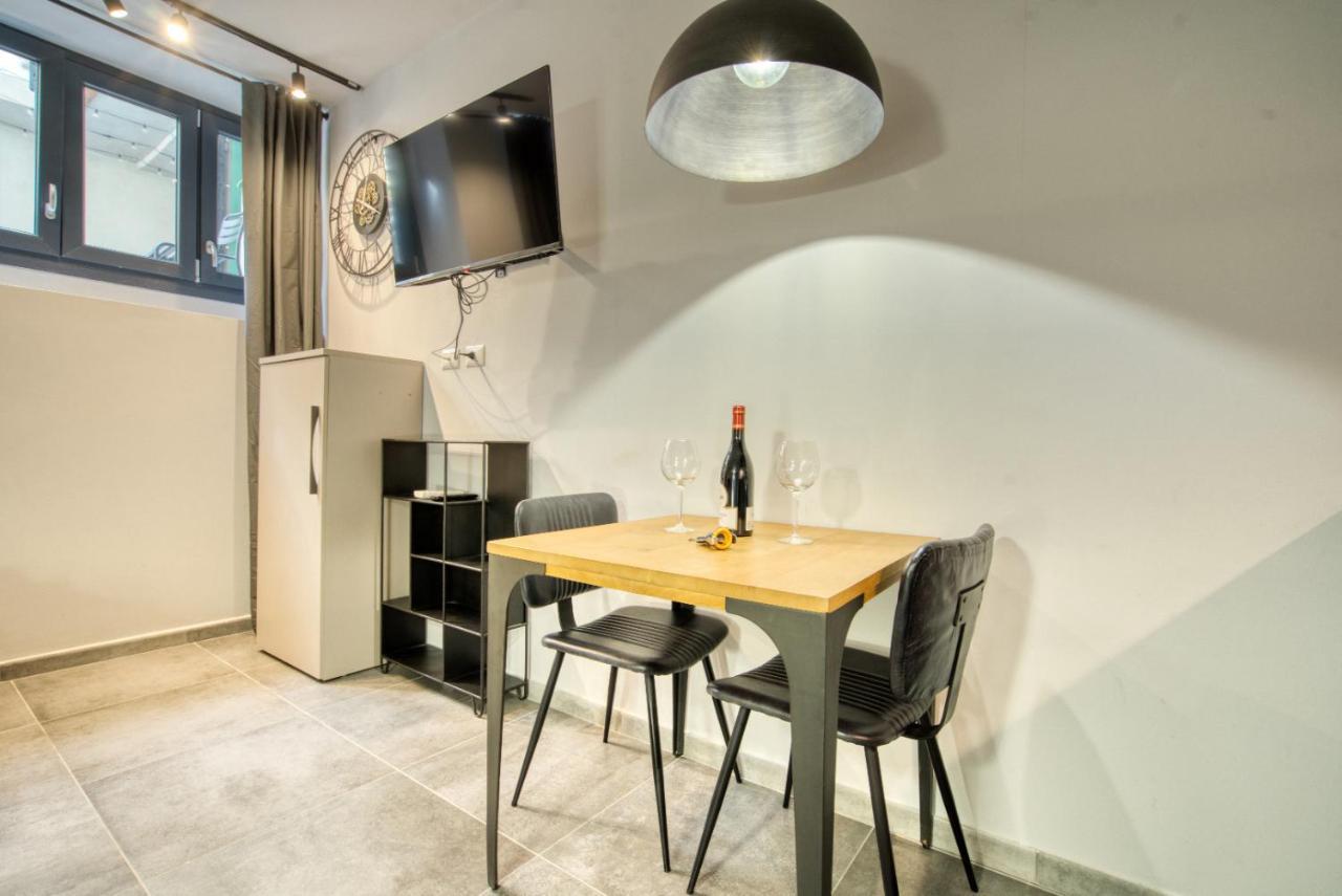 Italianflat - L'Angolo Dei Navigli Apartment Milan Luaran gambar