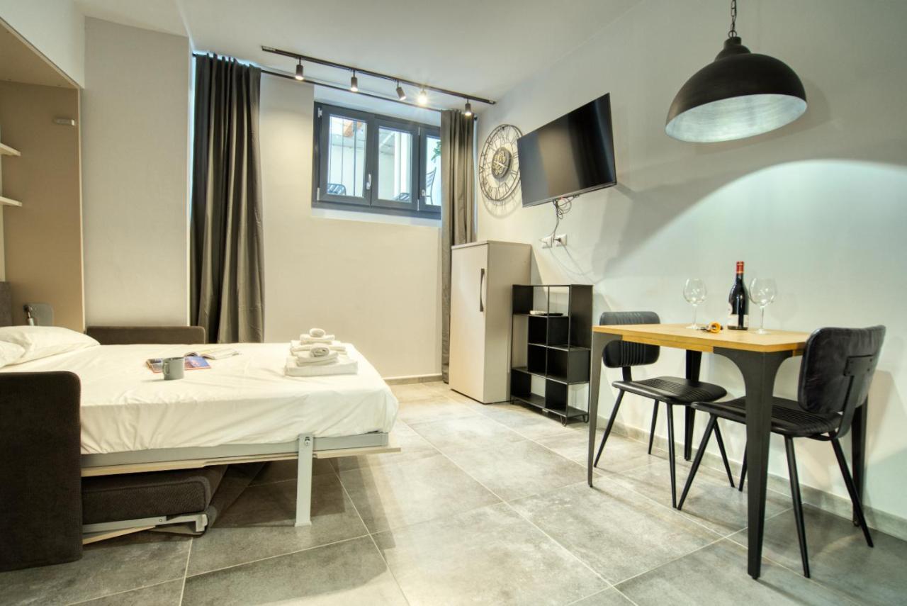 Italianflat - L'Angolo Dei Navigli Apartment Milan Luaran gambar