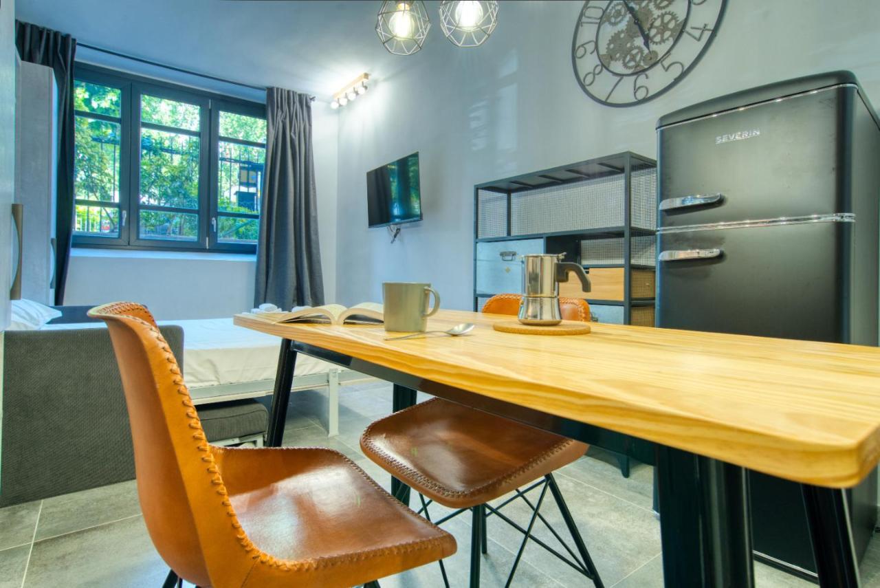 Italianflat - L'Angolo Dei Navigli Apartment Milan Luaran gambar